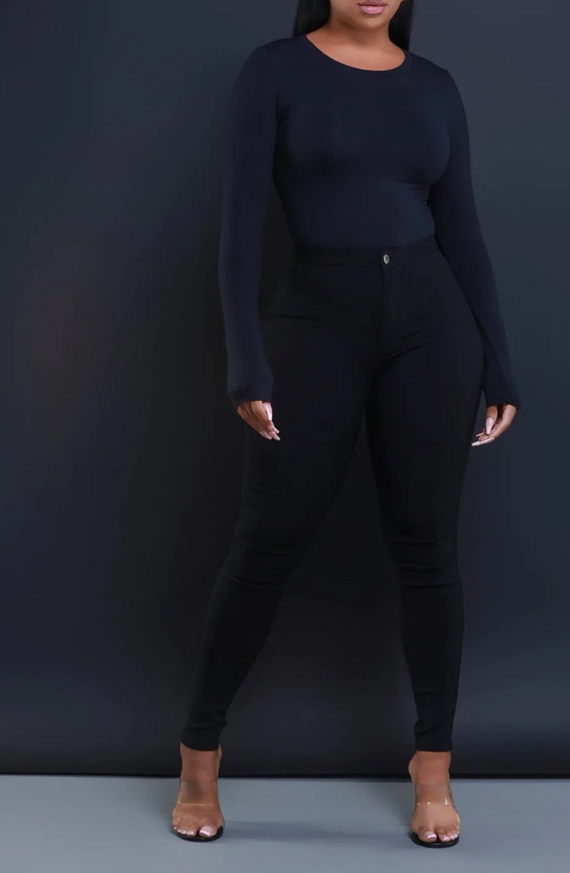 Octavia Stretch Pants - Black (Curvy)