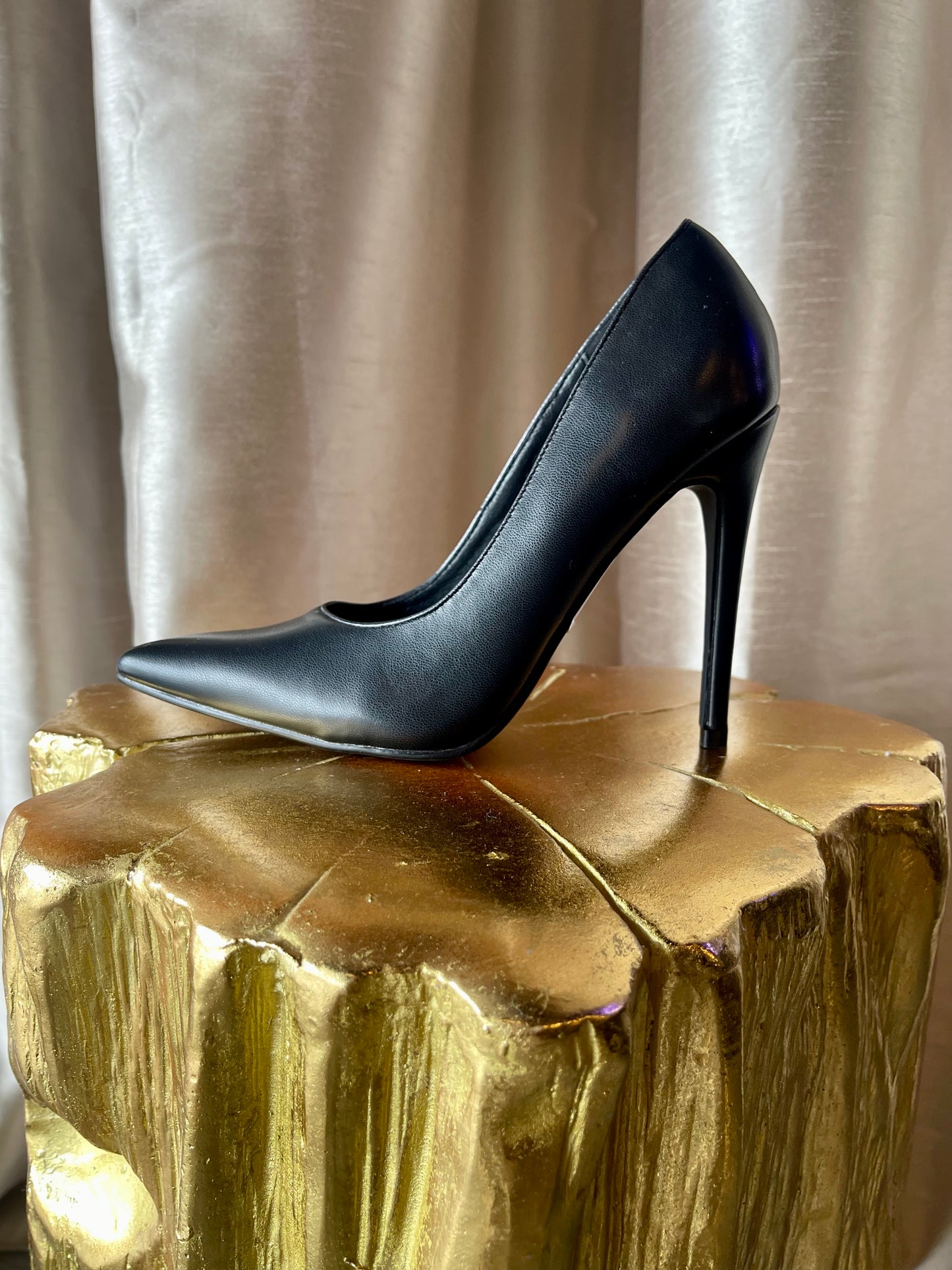 Elle Pump